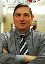 Howard Amos